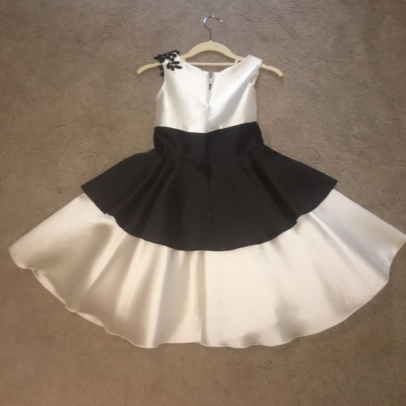 Girls black and white striped formal dress - Picture 3 of 3